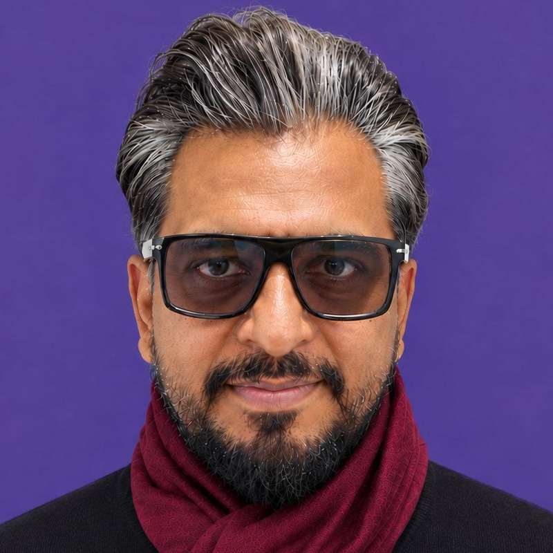 Logan Vadivel 